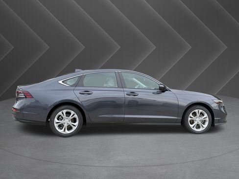 Used 2024 Honda Accord LX image 5