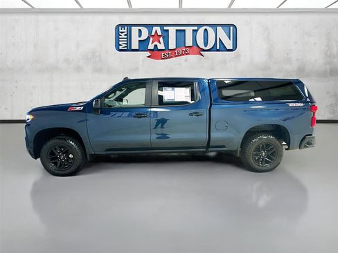 Used 2021 Chevrolet Silverado 1500 LT Trail Boss w/ Convenience Package II AWD/4WD image 4