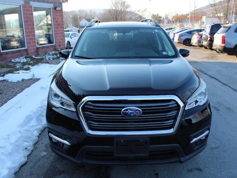 Used 2022 Subaru Ascent Limited w/ Technology Package image 4