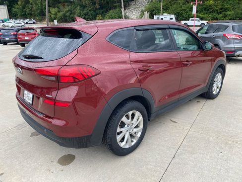 Used 2019 Hyundai Tucson SE image 6