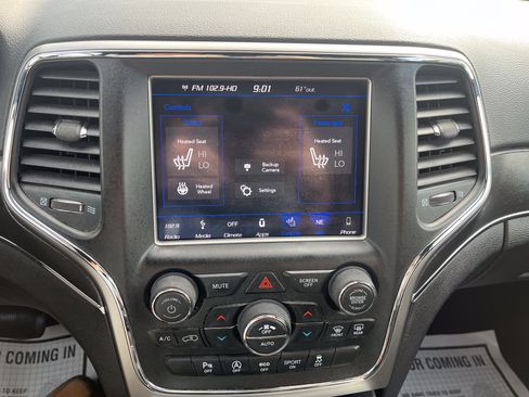 Used 2018 Jeep Grand Cherokee Limited w/ Trailer Tow Group IV AWD/4WD image 13