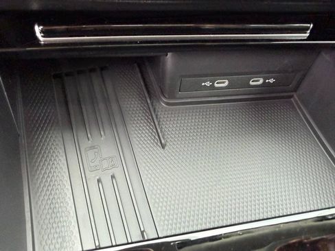 New 2026 Volkswagen Atlas Peak Edition AWD/4WD image 27