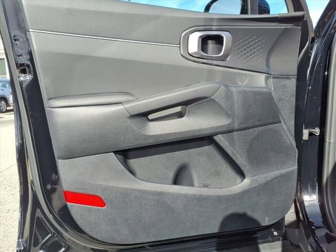 Used 2025 Kia Sorento EX w/ Panoramic Sunroof Package image 22
