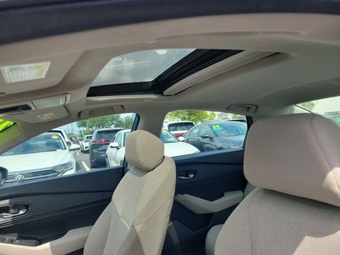 Certified 2023 Honda Accord EX image 14
