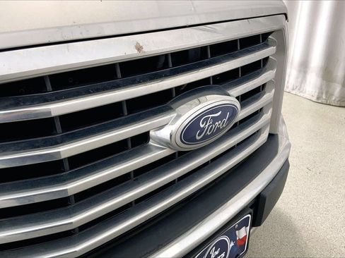 Used 2016 Ford F150 XLT w/ Equipment Group 302A Luxury RWD image 7