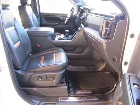 Used 2023 GMC Sierra 1500 AT4 w/ Technology Package image 22