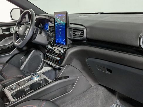 Used 2022 Ford Explorer ST w/ Equipment Group 401A image 29