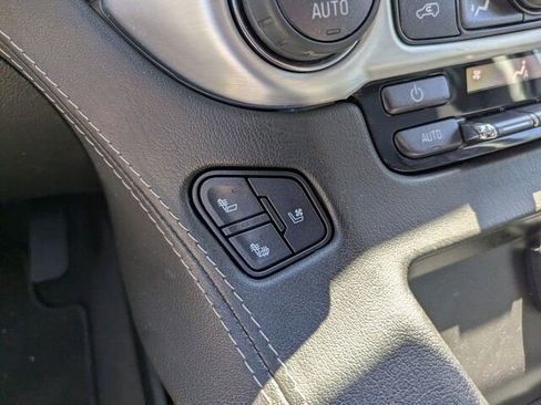 Used 2020 GMC Yukon SLT w/ Open Road Package image 28