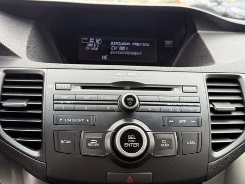 Used 2013 Acura TSX Sedan image 17