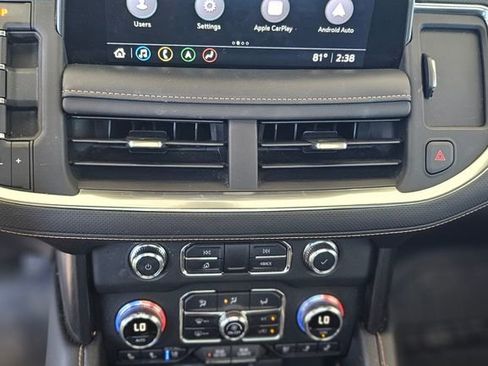 Used 2021 GMC Yukon AT4 w/ AT4 Premium Package AWD/4WD image 13