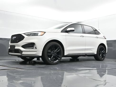 Used 2020 Ford Edge ST w/ Equipment Group 401A AWD/4WD image 34