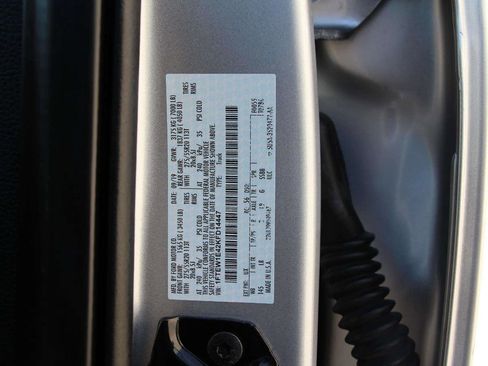 Used 2019 Ford F150 Lariat w/ Equipment Group 502A Luxury AWD/4WD image 31