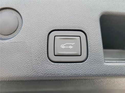 New 2027 GMC Terrain Elevation w/ Elevation Premium Package FWD image 38