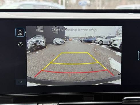 Used 2024 Hyundai Kona SEL image 33