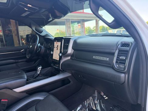Used 2022 RAM 1500 Laramie AWD/4WD image 20