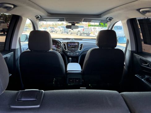 Used 2019 Chevrolet Equinox LT w/ Sun & Navigation Package image 22