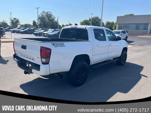 Used 2023 Toyota Tacoma SR AWD/4WD image 5