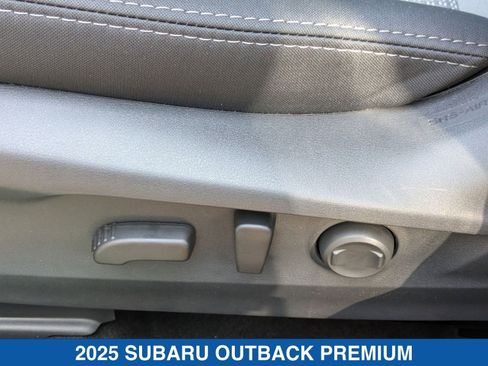 Certified 2025 Subaru Outback Premium image 9