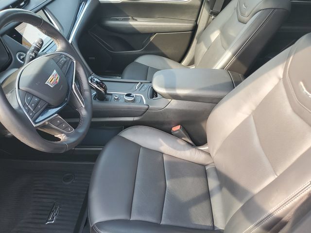Certified 2024 Cadillac XT5 Premium Luxury w/ LPO, Floor Liner Package AWD/4WD image 26