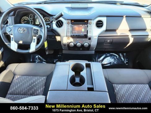 Used 2018 Toyota Tundra SR5 image 9