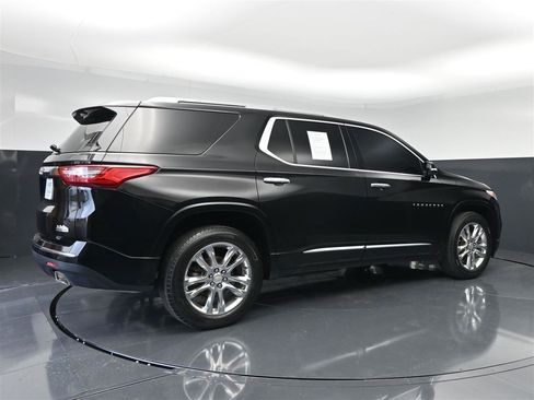 Used 2019 Chevrolet Traverse High Country AWD/4WD image 5