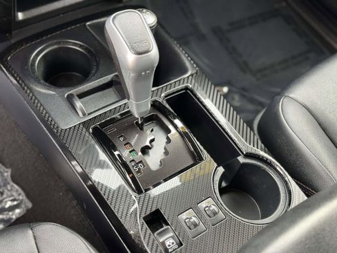 Used 2021 Toyota 4Runner TRD Off-Road Premium image 13