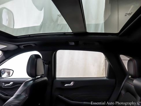 Used 2023 Ford Escape ST-Line w/ Tech Pack #1 image 13