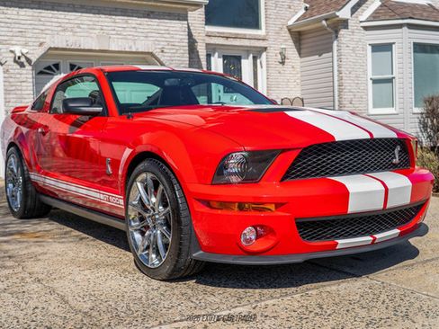 Used 2007 Ford Mustang Shelby GT500 RWD image 12