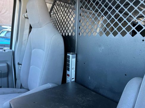 Used 2013 Ford E-150 and Econoline 150 Van 3D image 15
