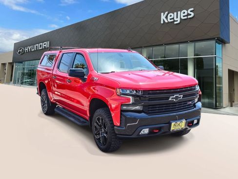 Used 2021 Chevrolet Silverado 1500 LT Trail Boss w/ Bed Protection Package AWD/4WD image 3