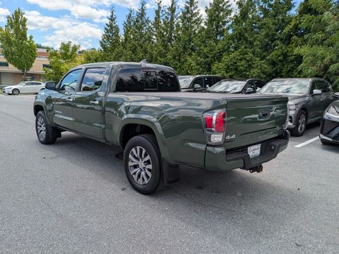 Used 2021 Toyota Tacoma Limited AWD/4WD image 5
