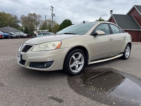 Used 2009 Pontiac G6 Sedan w/ Sport Package 2 FWD image 10