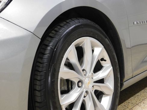 Used 2023 Chevrolet Malibu LT FWD image 19