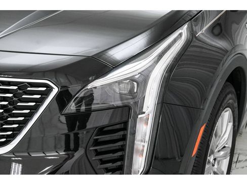Certified 2023 Cadillac XT4 Premium Luxury AWD/4WD image 23