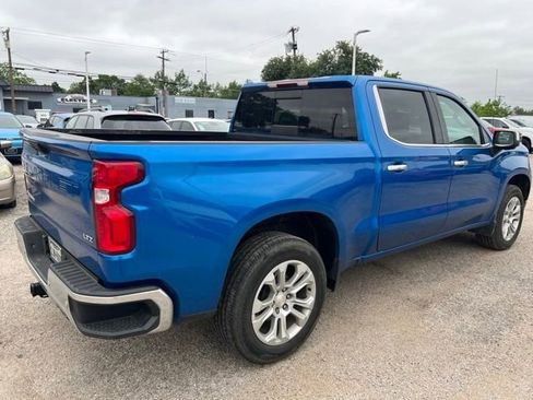 Used 2022 Chevrolet Silverado 1500 LTZ AWD/4WD image 3