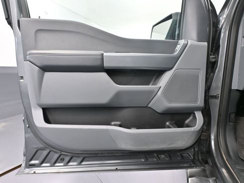 Used 2023 Ford F150 XLT w/ XTR Package AWD/4WD image 18