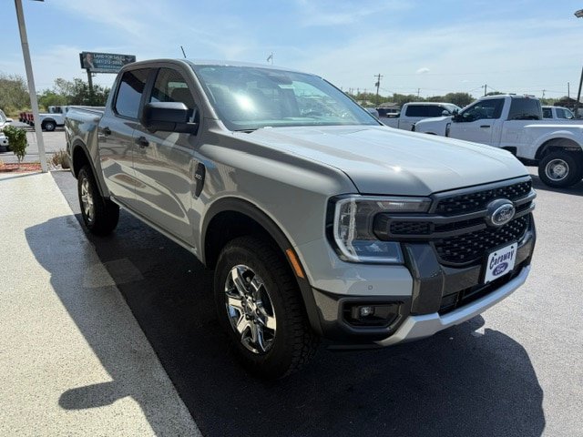 New 2026 Ford Ranger XLT w/ Equipment Group 301A High AWD/4WD image 4