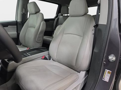 Used 2019 Honda Odyssey Elite image 14