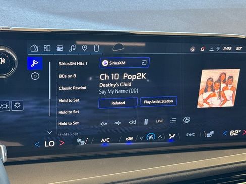 New 2026 Chevrolet Traverse LT w/ Driver Confidence Package FWD image 22
