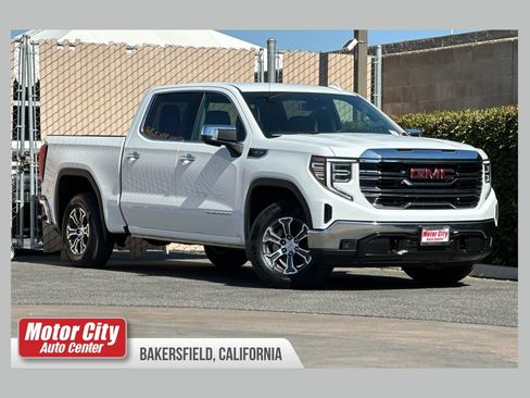 Certified 2025 GMC Sierra 1500 SLT RWD image 1
