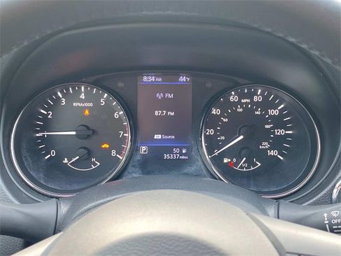 Used 2019 Nissan Rogue SV w/ Premium Package image 17