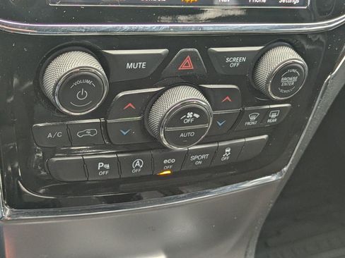 Used 2020 Jeep Grand Cherokee Trailhawk image 30