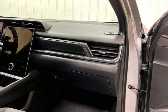 Used 2026 GMC Terrain Elevation AWD/4WD image 16
