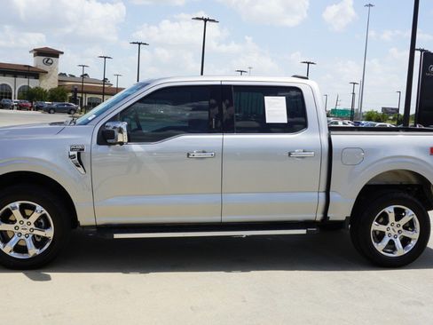 Used 2021 Ford F150 Lariat w/ Equipment Group 502A High AWD/4WD image 5