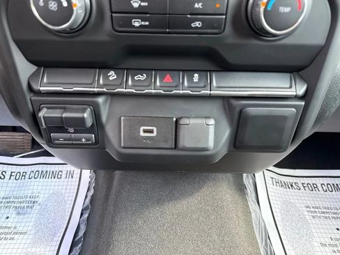 Used 2019 Chevrolet Silverado 1500 Custom Trail Boss w/ Custom Convenience Package AWD/4WD image 25