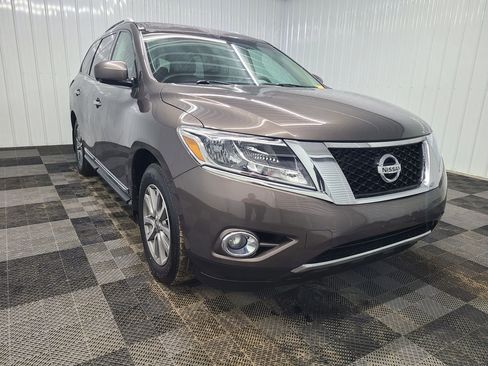 Used 2015 Nissan Pathfinder SL w/ SL Premium Package image 13
