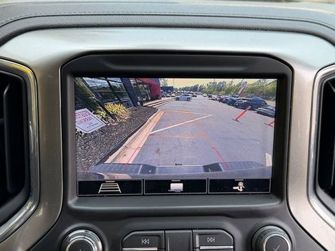 Used 2020 Chevrolet Silverado 2500 LT w/ Convenience Package image 51