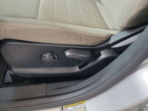 Used 2021 Ford EcoSport S image 14