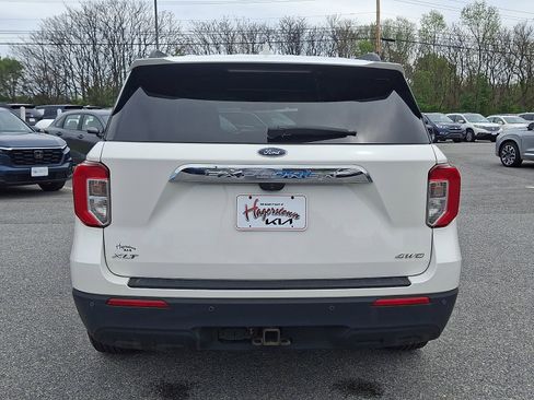 Used 2022 Ford Explorer XLT w/ Class IV Trailer Tow Package AWD/4WD image 5