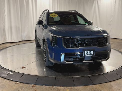 New 2025 Kia Sorento SX Prestige image 3